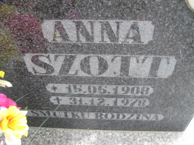Anna Szott 1908 Kłodzko - Grobonet - Wyszukiwarka osób pochowanych