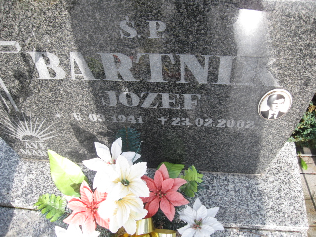 Józef Bartnik 1941 Kłodzko - Grobonet - Wyszukiwarka osób pochowanych