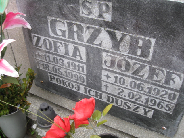 Józef Grzyb 1920 Kłodzko - Grobonet - Wyszukiwarka osób pochowanych