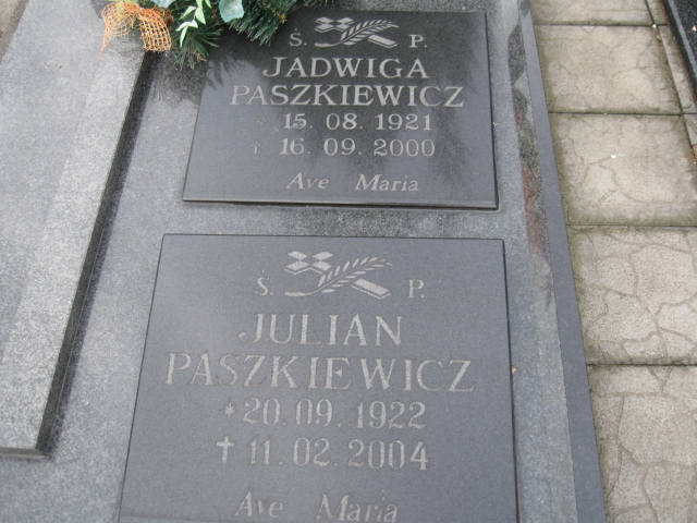 Julian Paszkiewicz 1922 Kłodzko - Grobonet - Wyszukiwarka osób pochowanych
