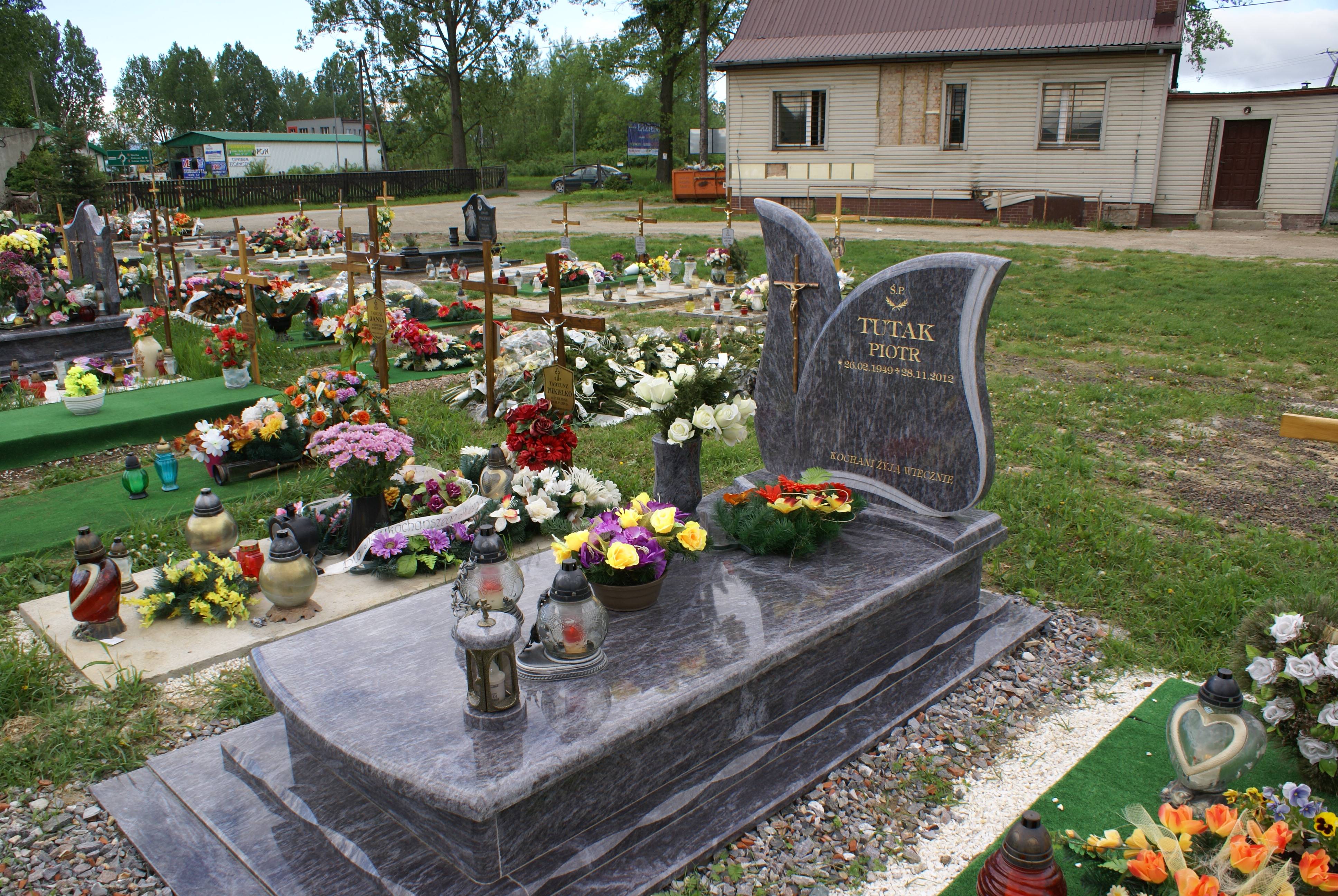 Piotr Tutak 1949 Kłodzko - Grobonet - Wyszukiwarka osób pochowanych