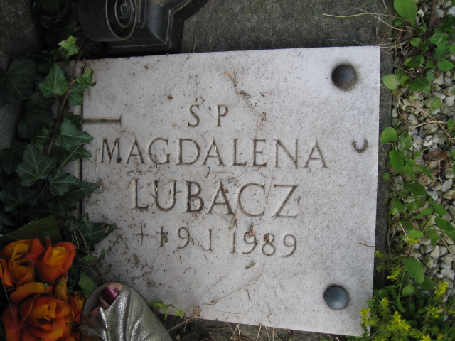 Magdalena Lubacz 1989 Kłodzko - Grobonet - Wyszukiwarka osób pochowanych