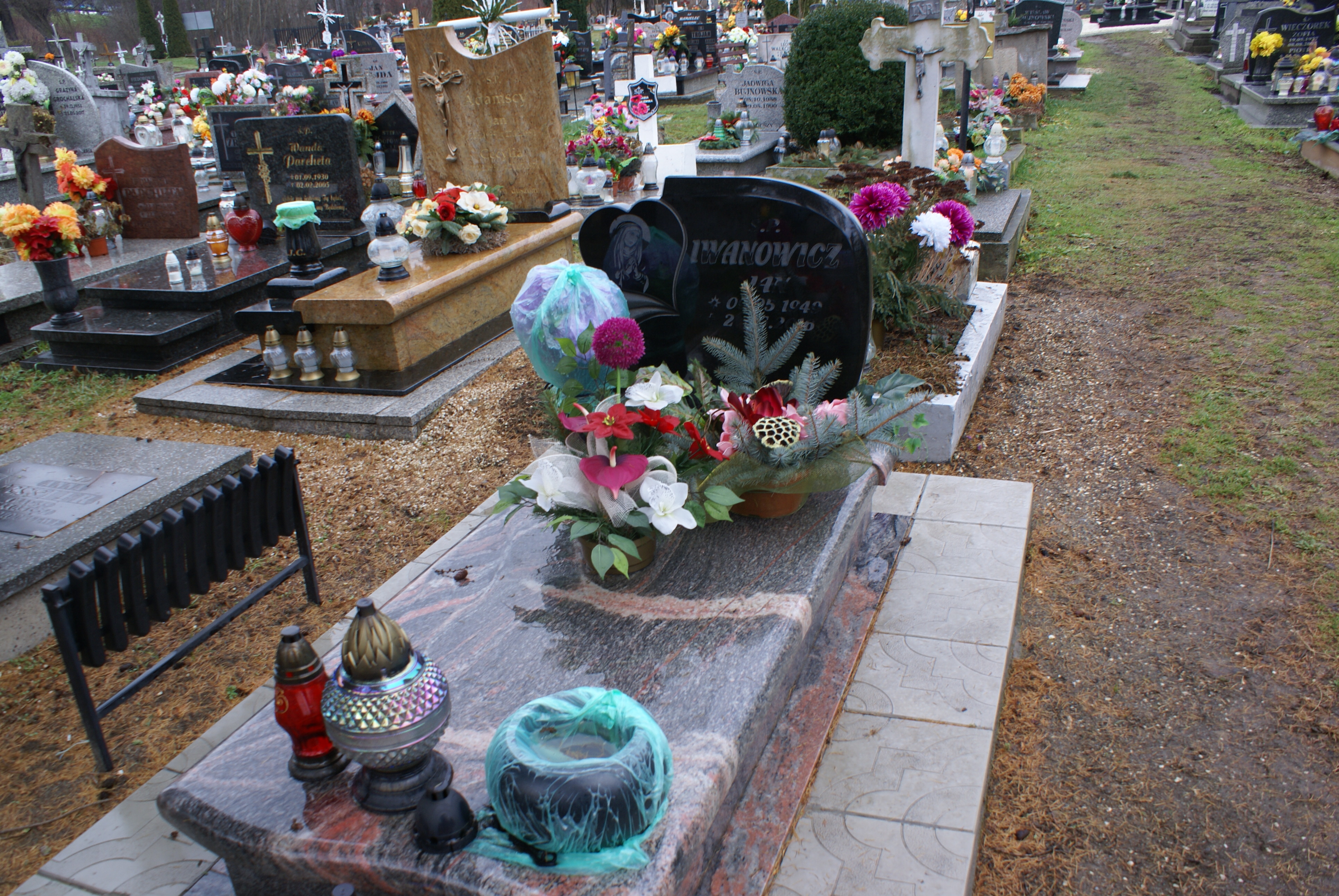   Kłodzko - Grobonet - Wyszukiwarka osób pochowanych