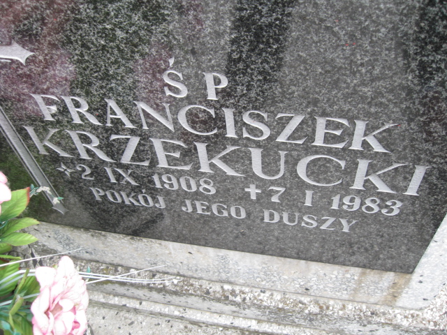 Franciszek Krzekucki 1908 Kłodzko - Grobonet - Wyszukiwarka osób pochowanych