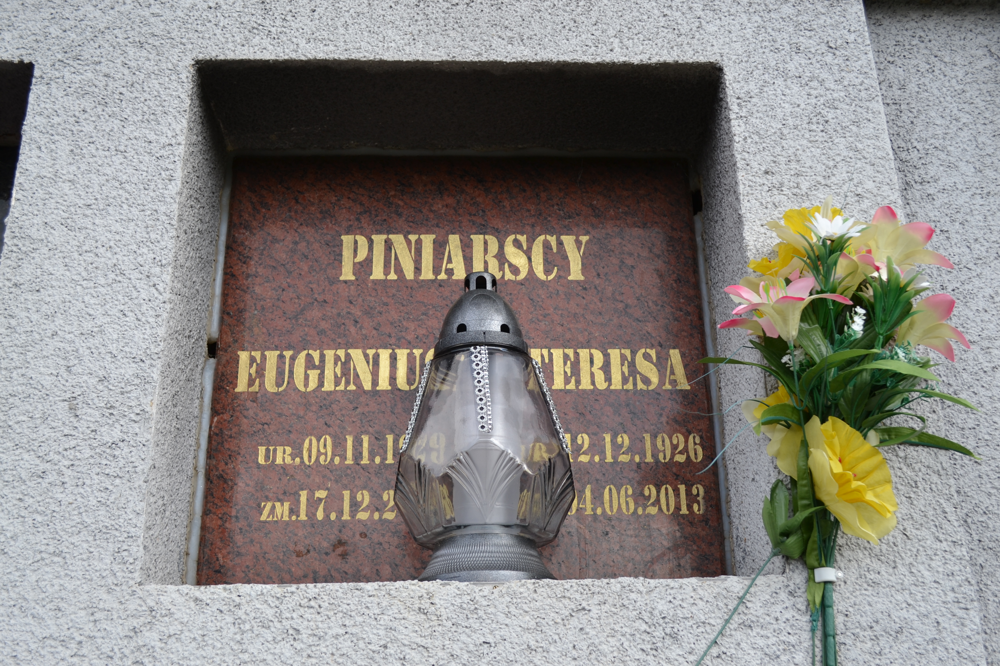 Eugeniusz Piniarski 1929 Kłodzko - Grobonet - Wyszukiwarka osób pochowanych